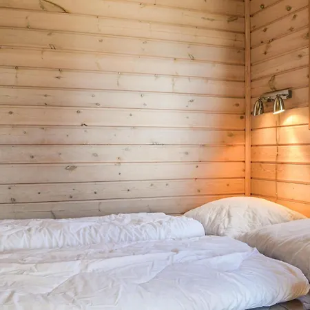 Holiday home 18 *
